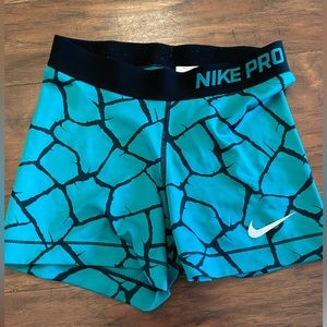 Women’s Nike Pro Shorts Size Small